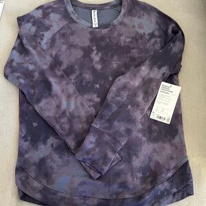 NWT Mindset Printed Sweatshirt